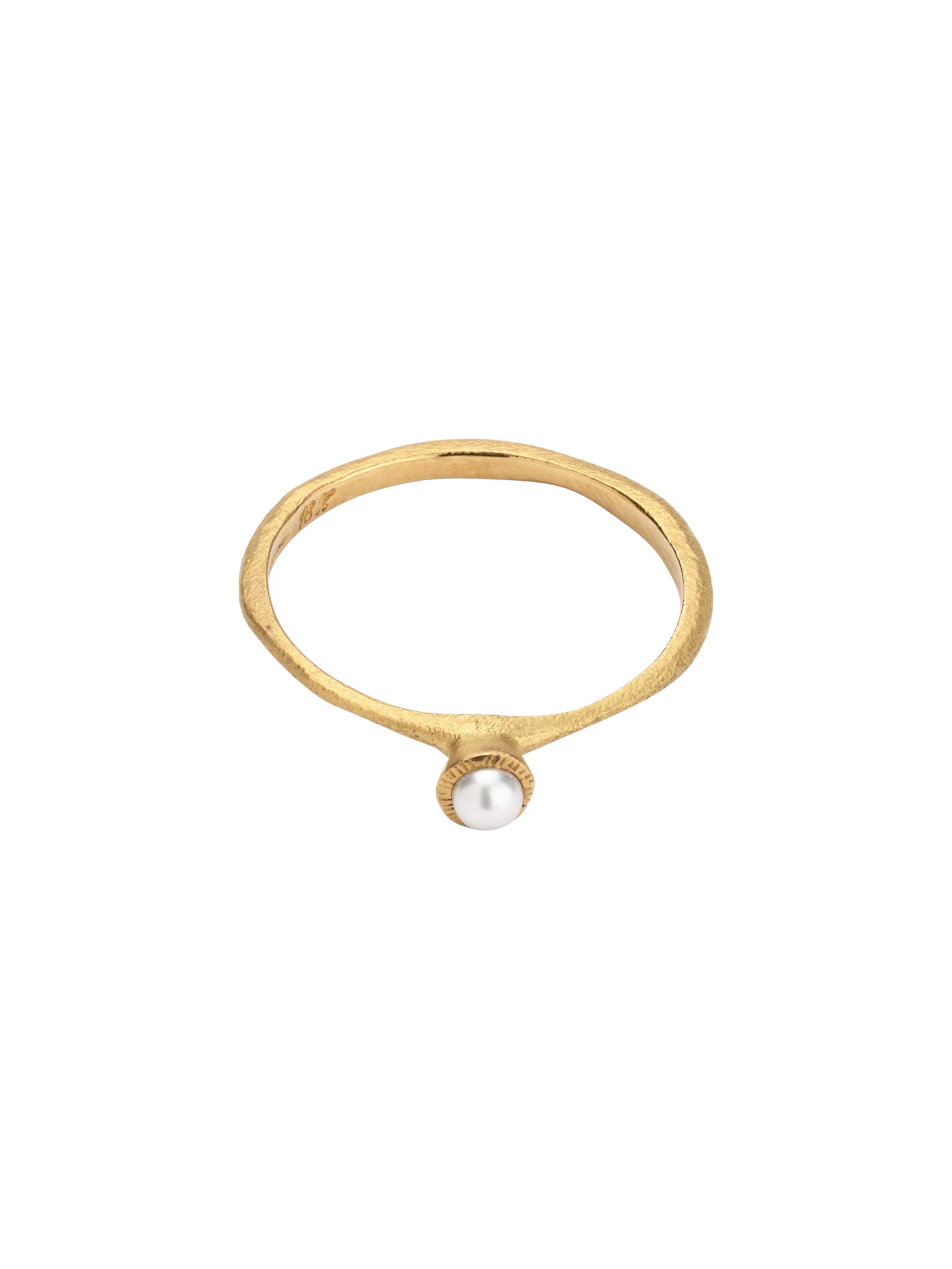 Pearl raised circle solitaire ring (Refurbished)